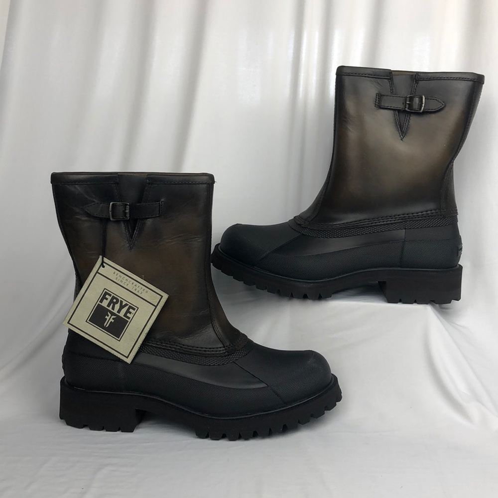 Frye Men's Boots Alaskan Pull on 8.5 Stone